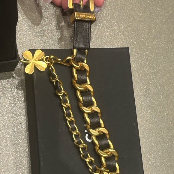 SOLD Chanel 93A vintage lucky charm leather bracelet - Picture 2 of 5